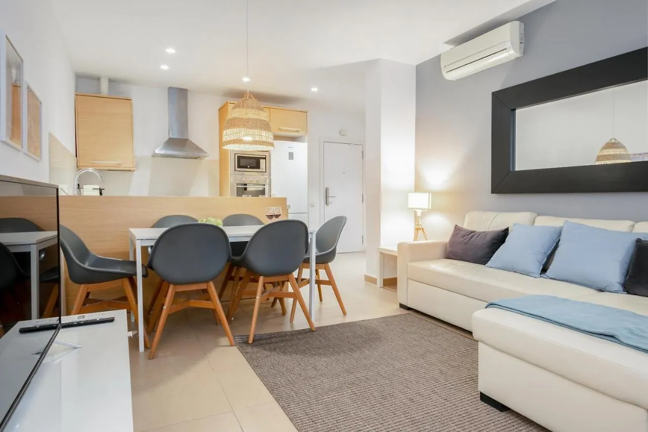 Inside Barcelona Apartments Salva